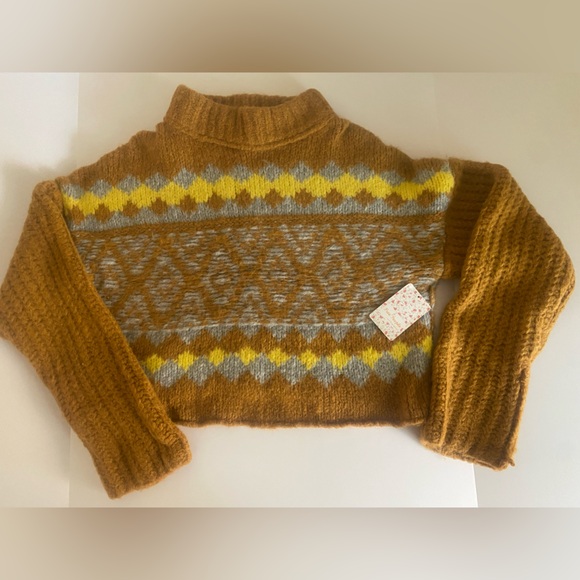 Free People Small Alpine Crop Sweater Cinnamon Toast Fair Isle Chunky Knit NWT - Picture 3 of 7